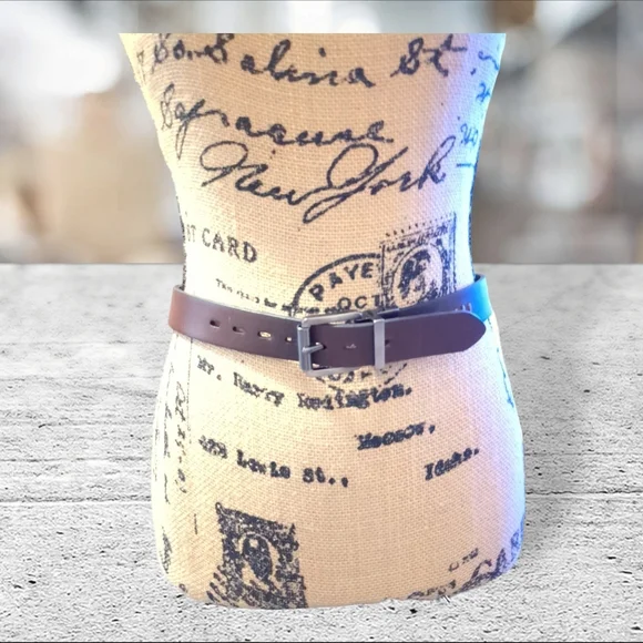 Levi's vegan reversible belt size 32 - Picture 3 of 11